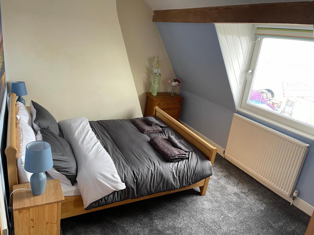 Harbour View Let - Entire 3 Bedroom Maisonette With Spectacular Harbour And Sea Front Views Sleeps 5 Apartment